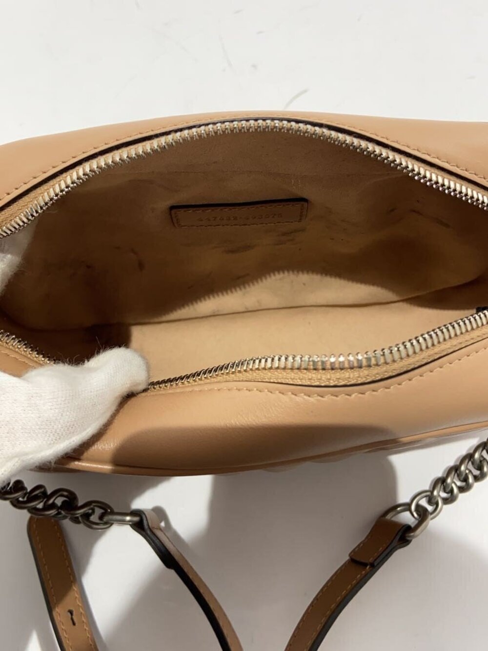 Gucci GG Marmont shoulder bag quilted beige leather Brown - Picture 6 of 6